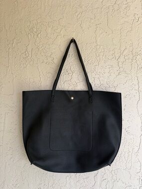Classic Black Tote Bag - Minimalist Everyday Carry